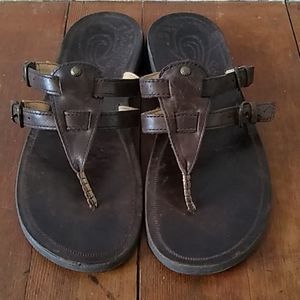 OluKai Honoka'a Size 11 Sandals
